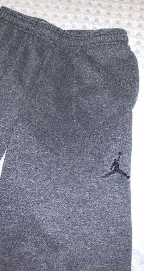 gray jordan sweatpants