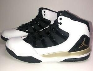 jordan max aura black white gold