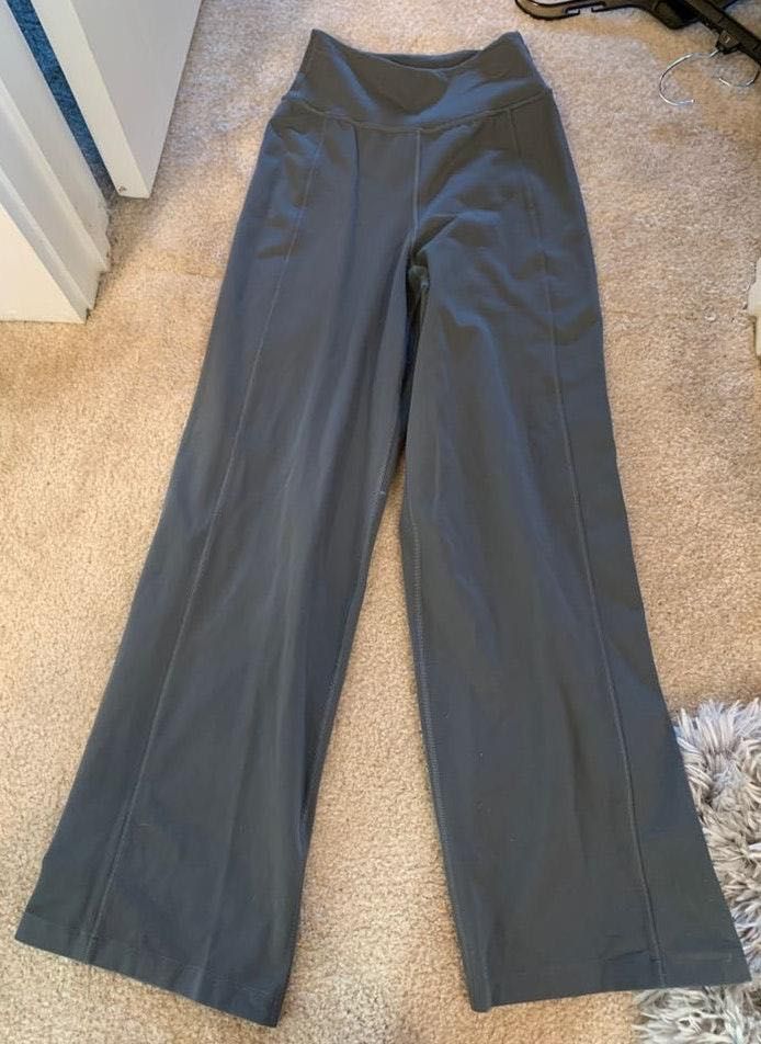 lululemon parachute pants