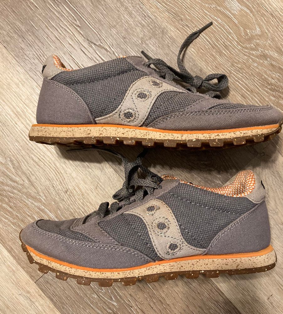 saucony jazz low pro vegan