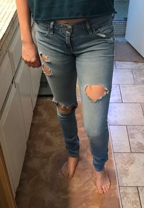 size 5 hollister jeans