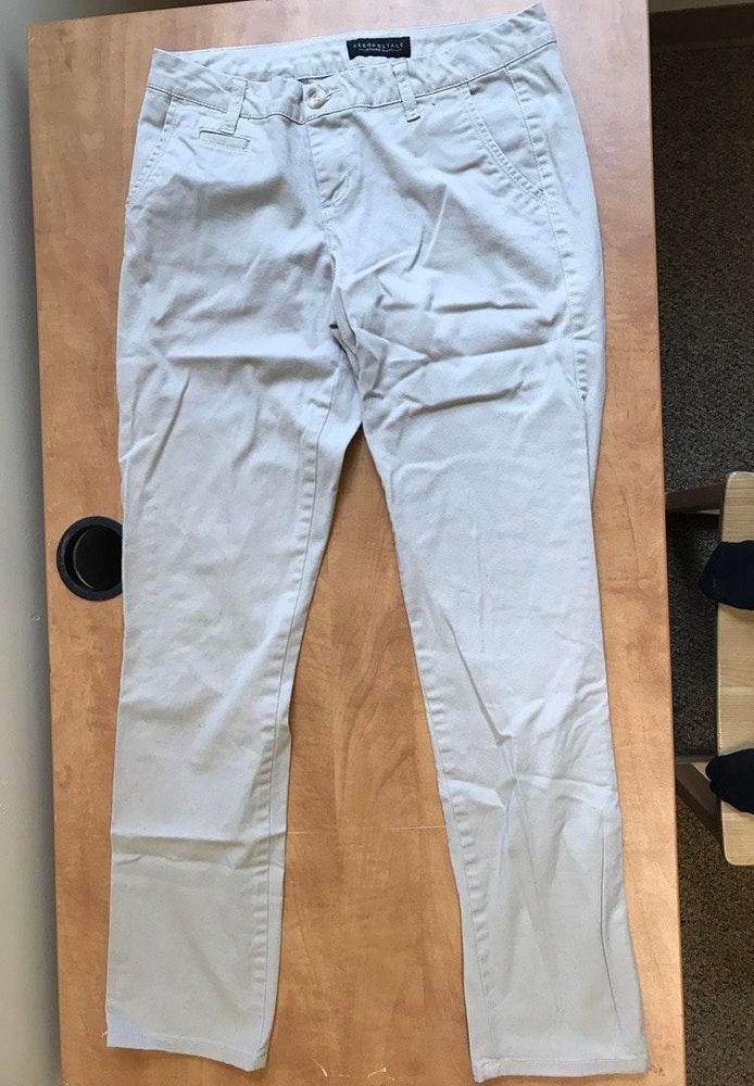 aeropostale khaki pants