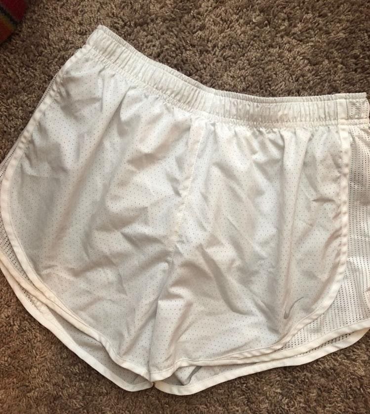 nike women's dry tempo core running shorts