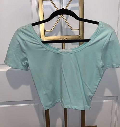 mint green top forever 21