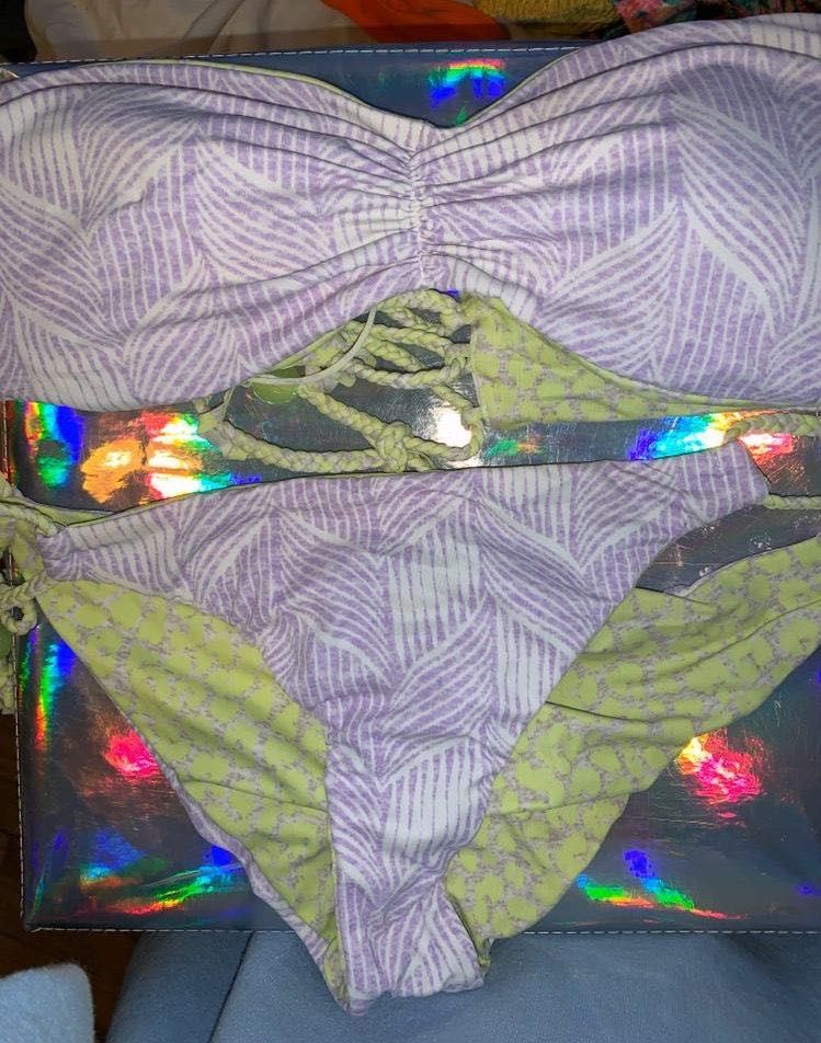 Victoria S Secret Reverse Able Victoria S Secret Bikini Curtsy