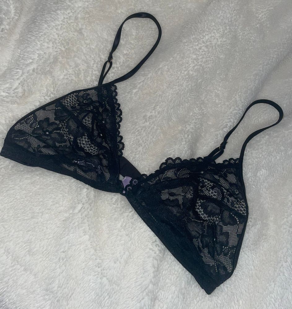 Savage X Fenty Black Lace Bralette Curtsy