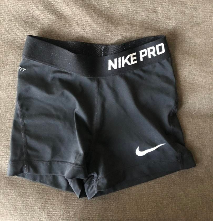 gray nike pro spandex
