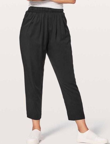 lululemon pleated pants