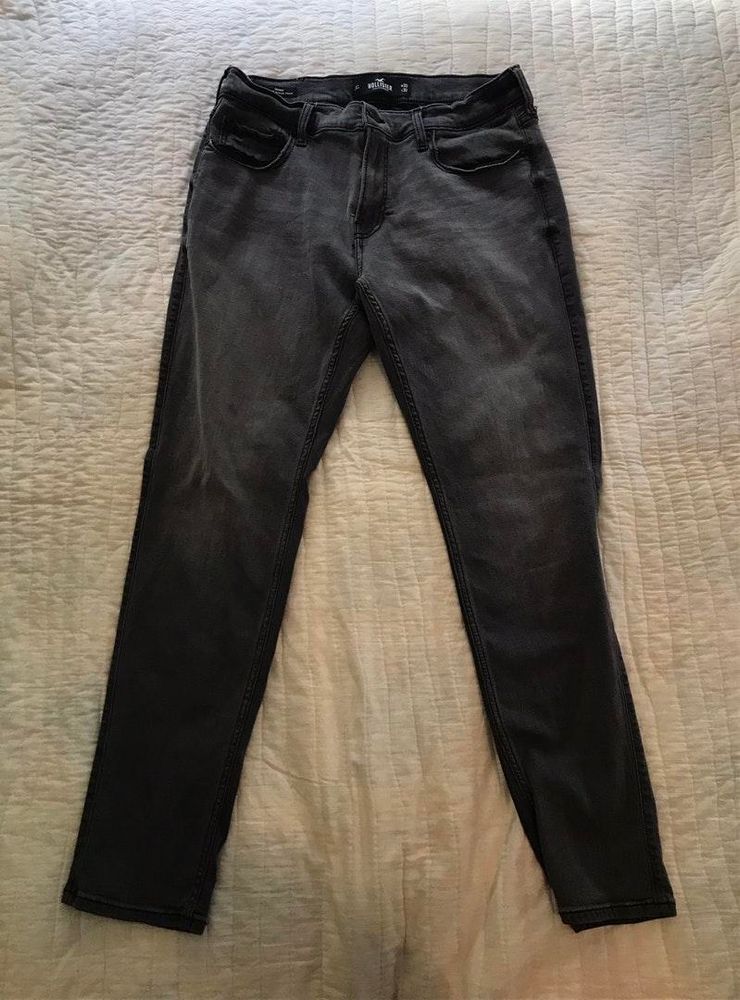 size 12 in hollister jeans