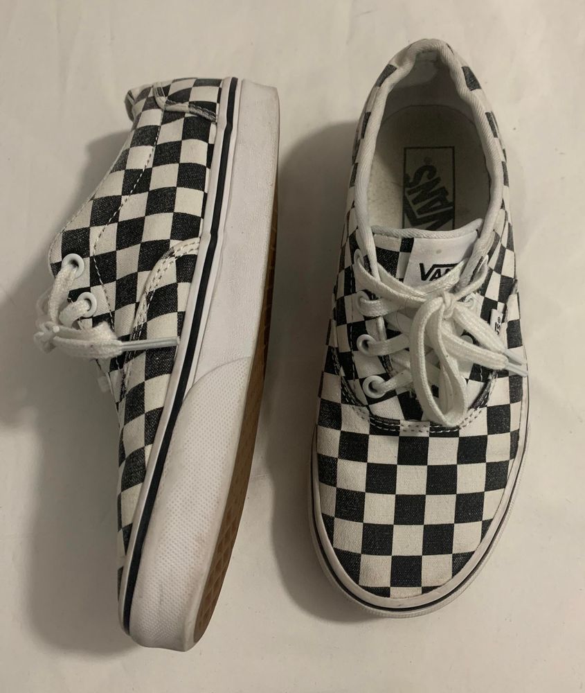 women's checkered vans