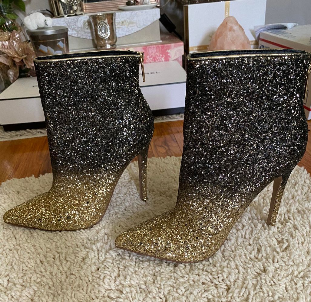 shoedazzle gold heels