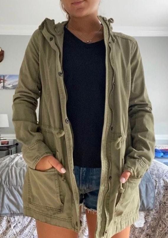 hollister cargo jacket