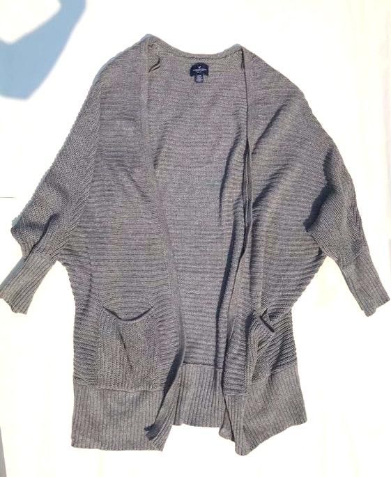 american eagle gray cardigan