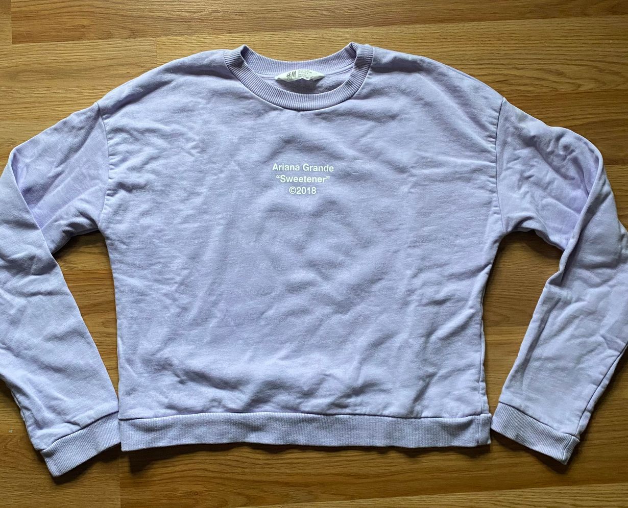 sweetener crewneck