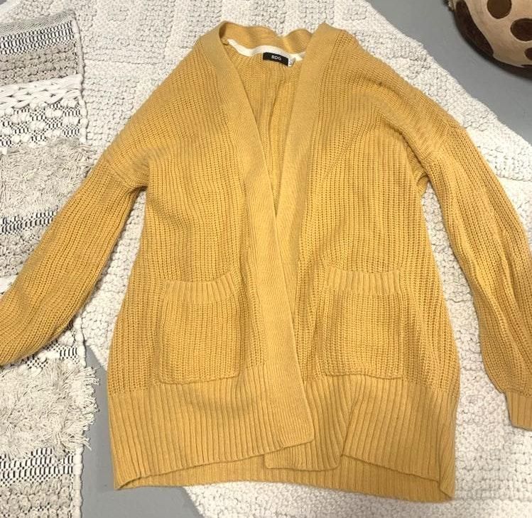 urban outfitters yellow cardigan