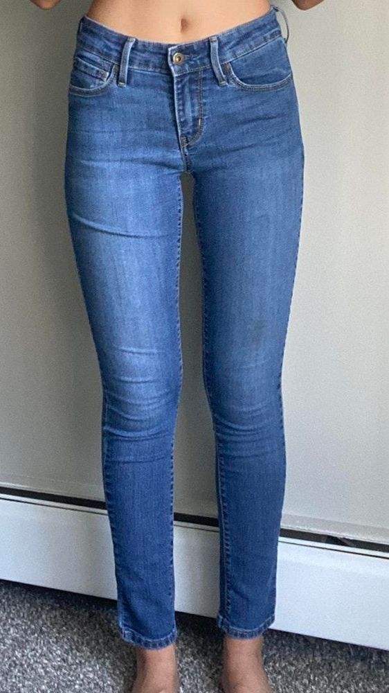 levi denizen modern skinny jeans