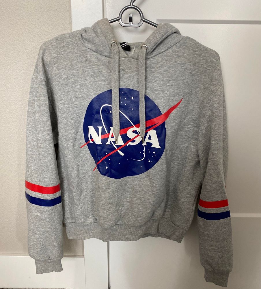 h&m nasa sweater