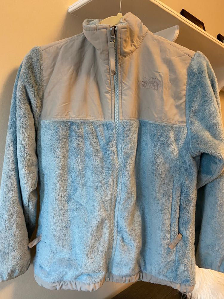 north face fuzzy zip up