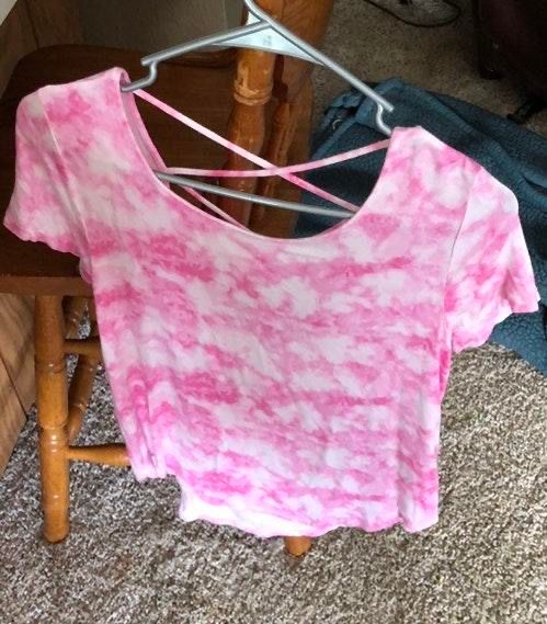 hollister pink tie dye shirt