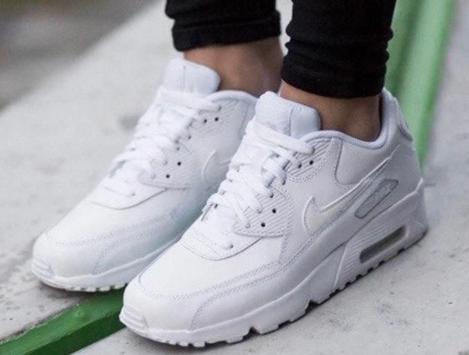 air max 90 white size 7