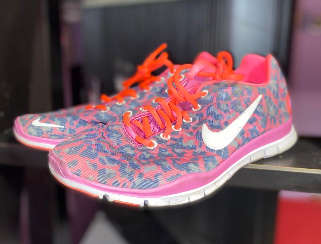 womens trainers size 6.5