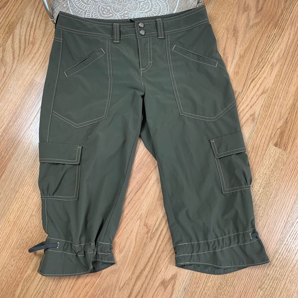 athleta cargo shorts