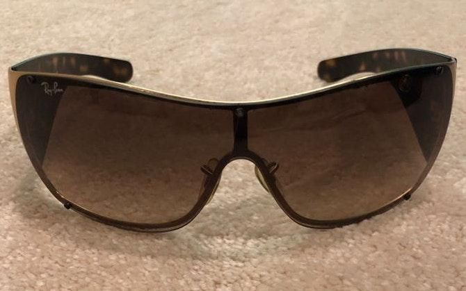 Ray-Ban RB 3361 Sunglasses w/ Case 