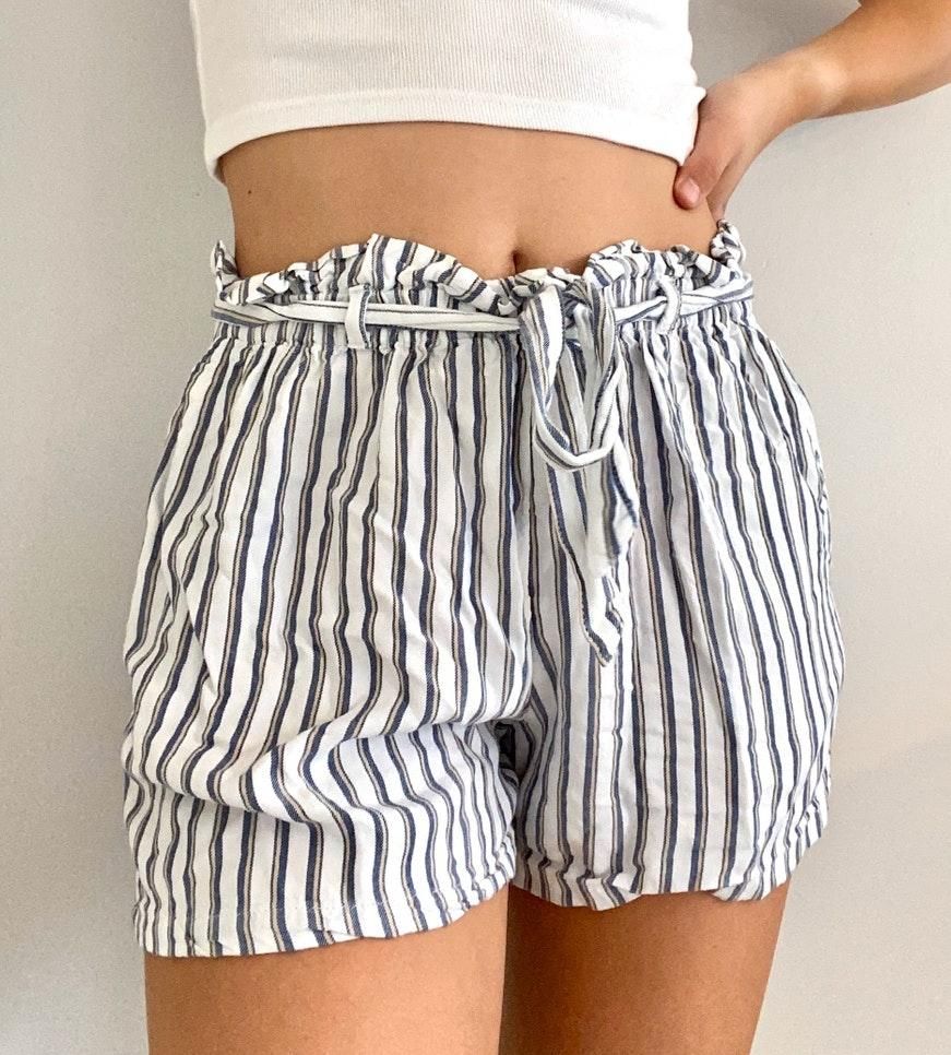 hollister paper bag shorts