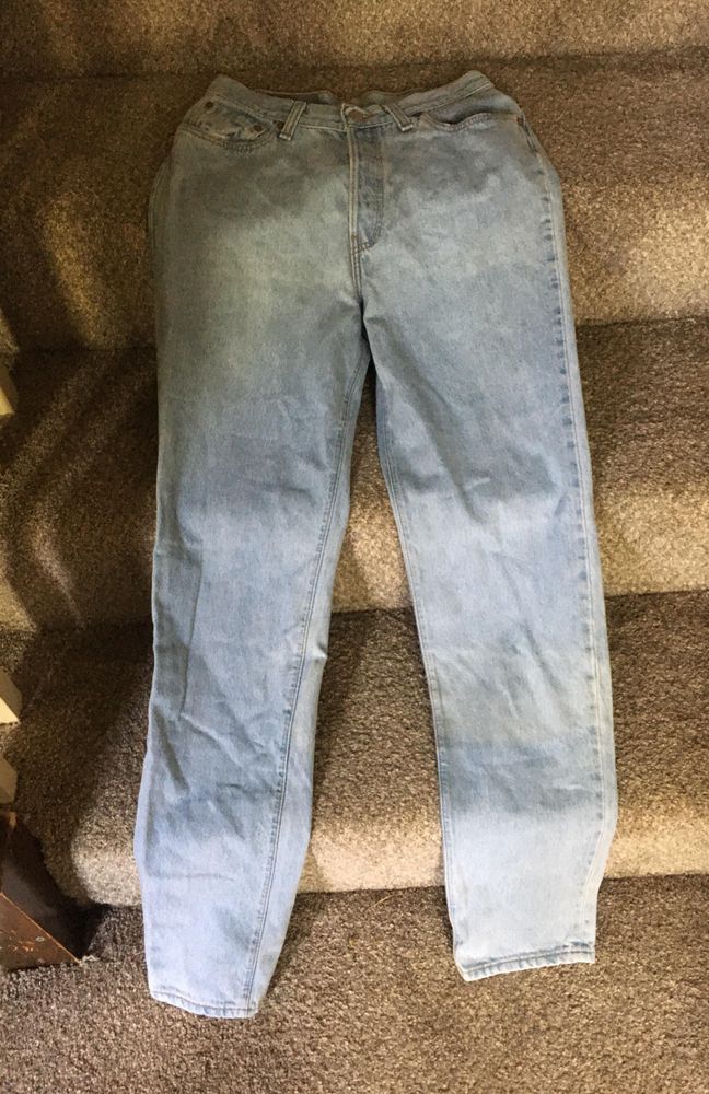 vintage high waisted levi mom jeans