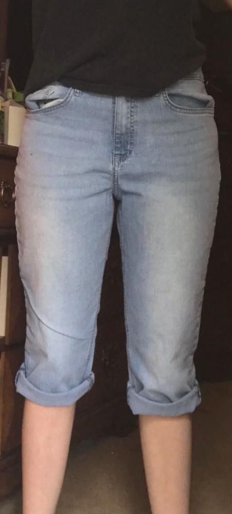 lee rider mid rise capri jeans