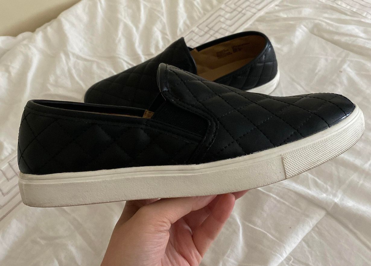 steve madden quilted slip on shoes