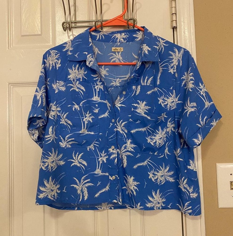 hollister hawaiian shirt