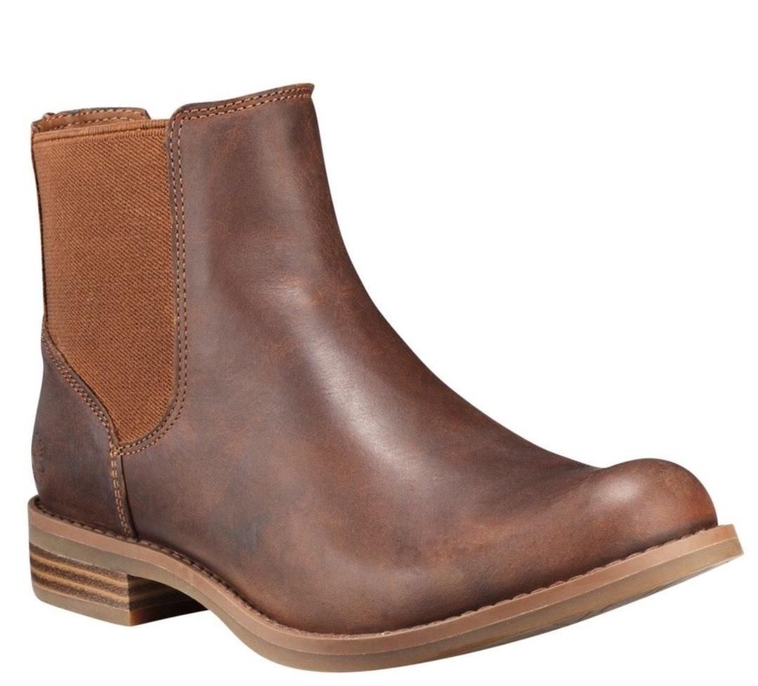 women's magby chelsea boots