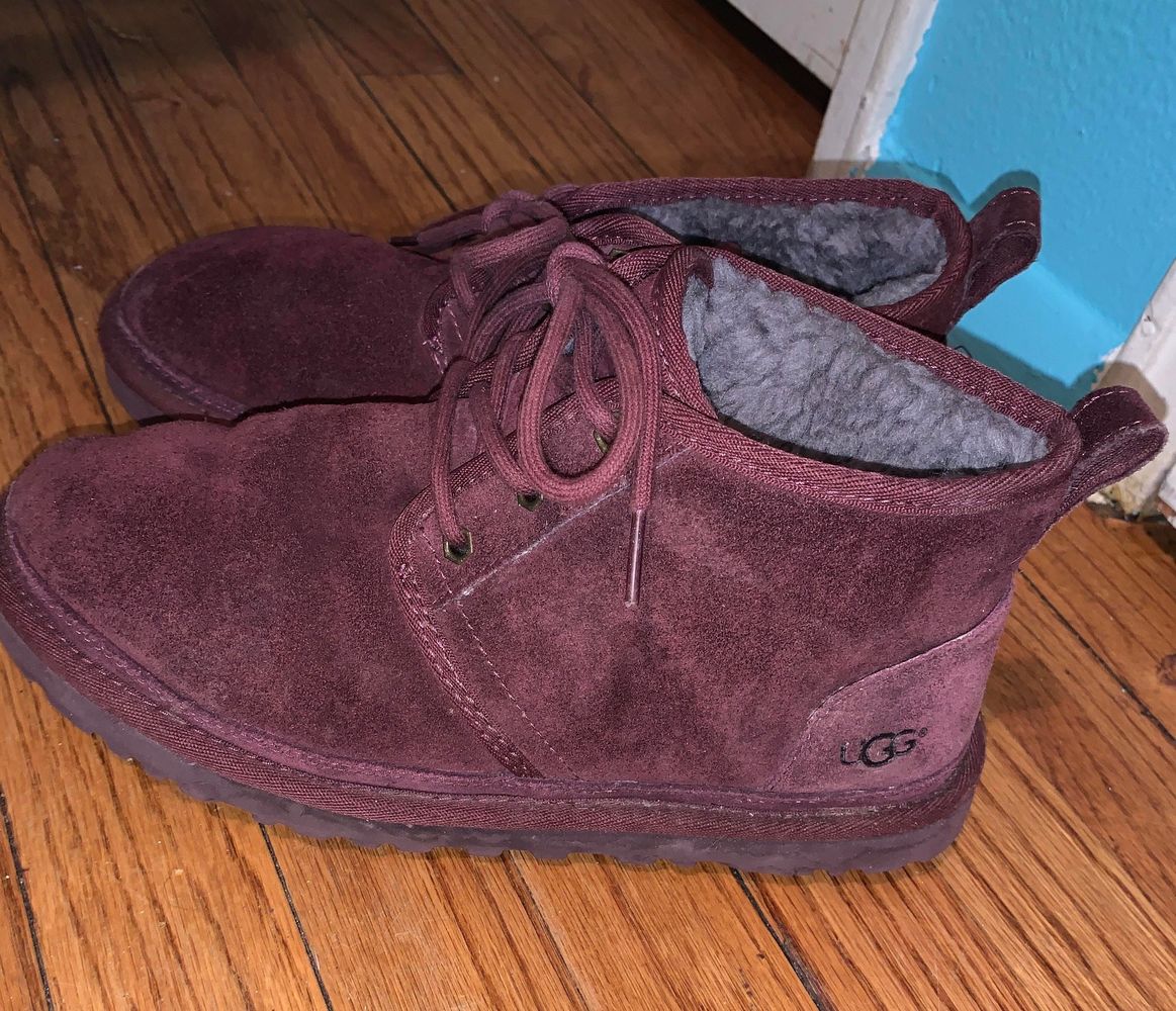 boy uggs burgundy