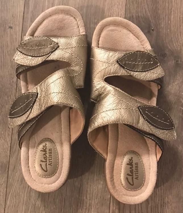 clarks artisan collection sandals