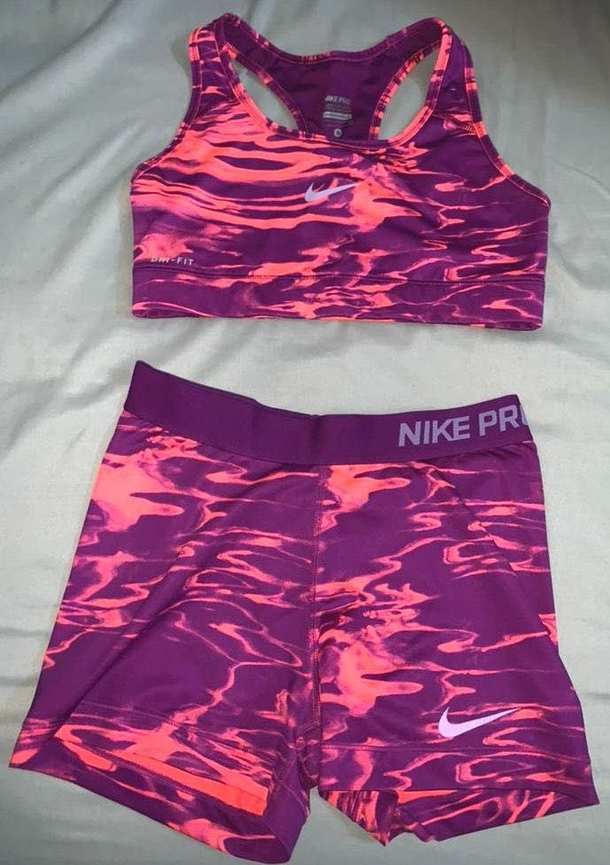 nike pro shorts and bra set