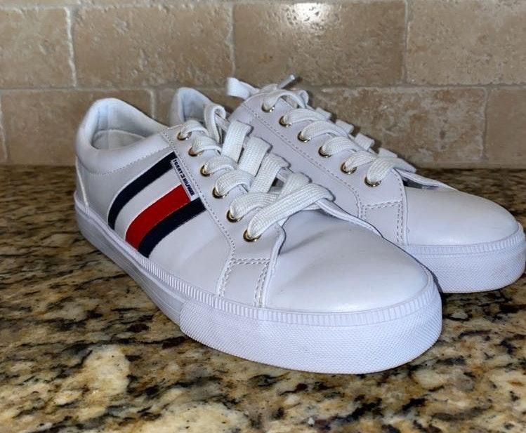 tommy hilfiger women's lightz sneaker