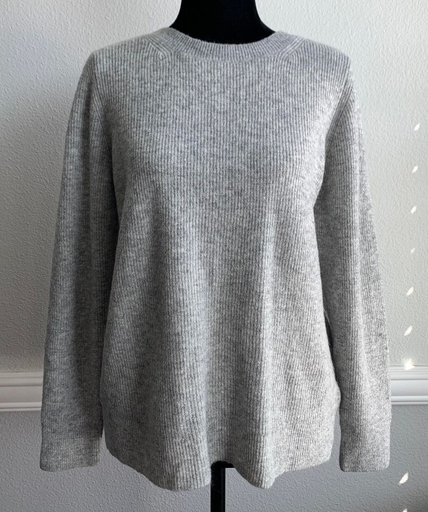 abercrombie grey sweater