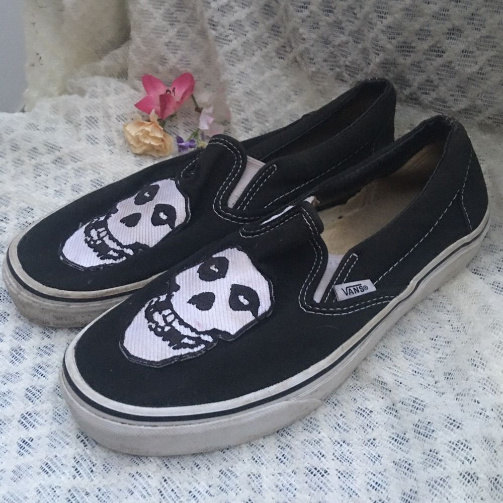 vans customized