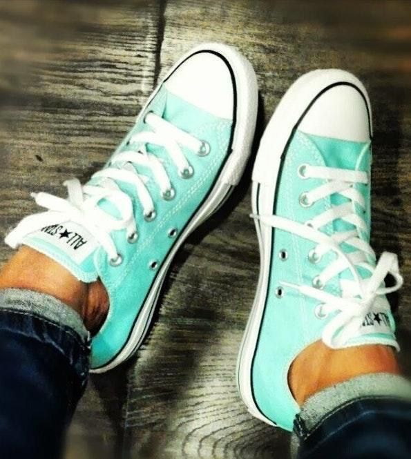 mint green chucks