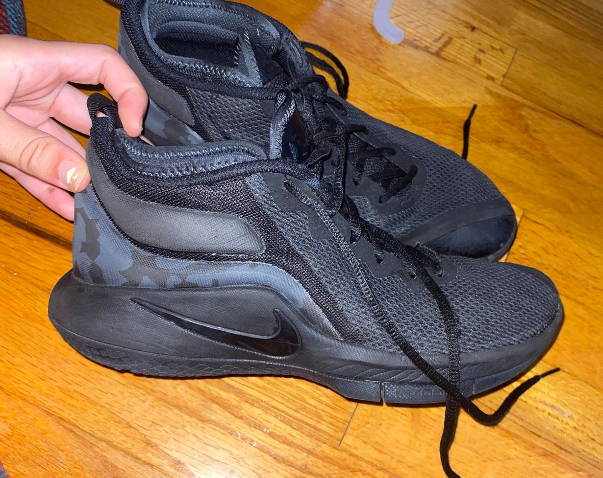 size 8 basketball shoes