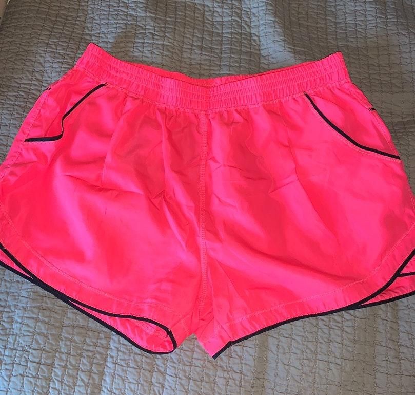 off brand nike shorts