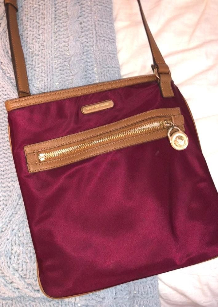 michael kors purse maroon