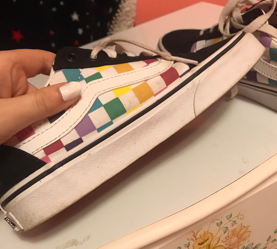 vans rainbow checkered
