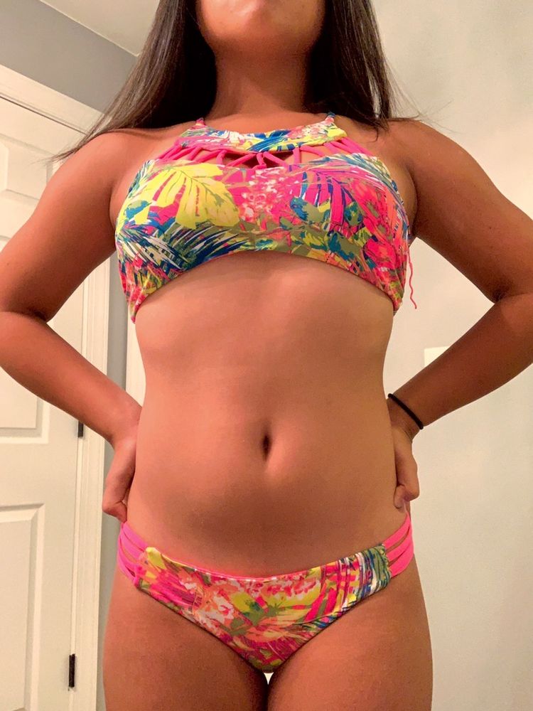 halter top bikini set