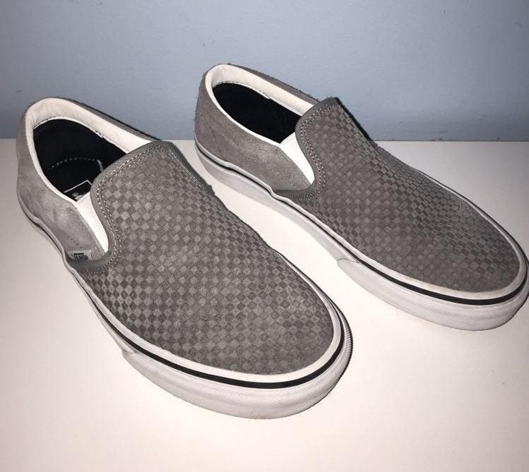 light gray vans slip on