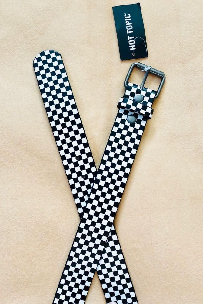 hot topic checkered belt