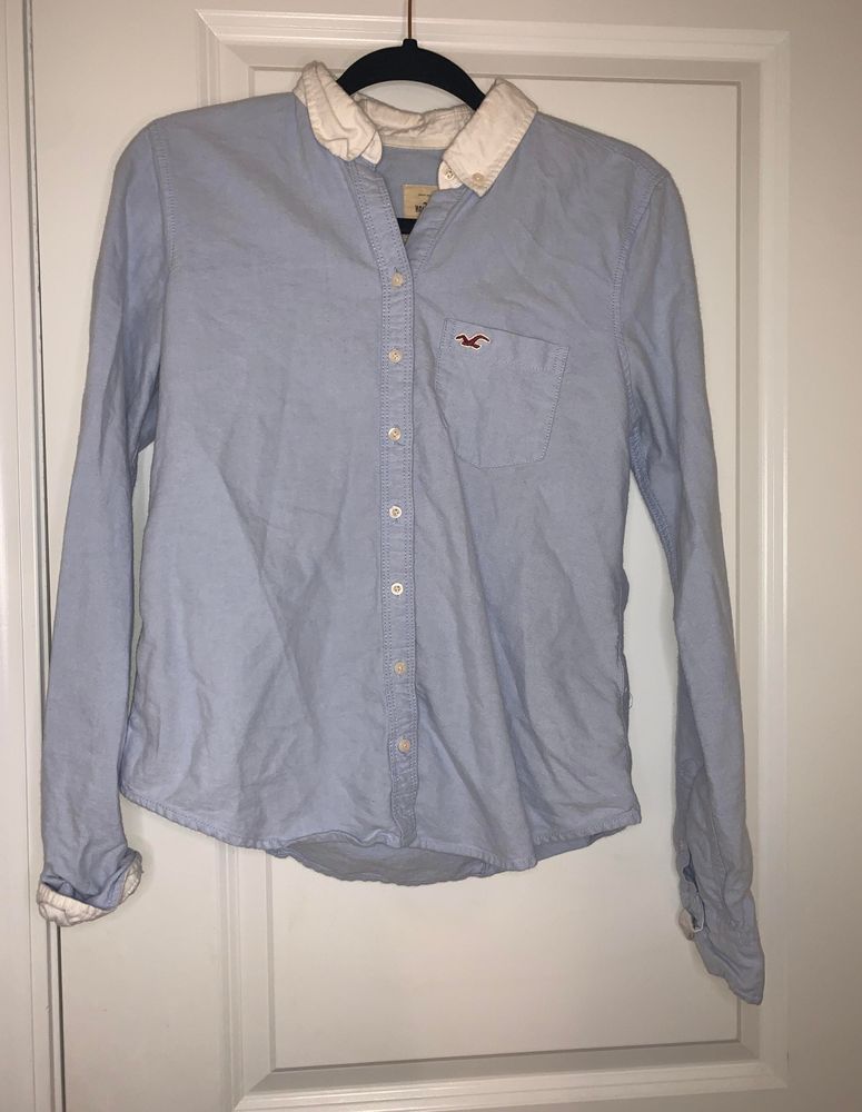 hollister white button down shirt