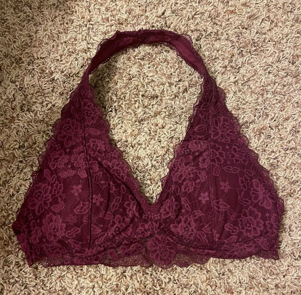 hollister gilly hicks bralette