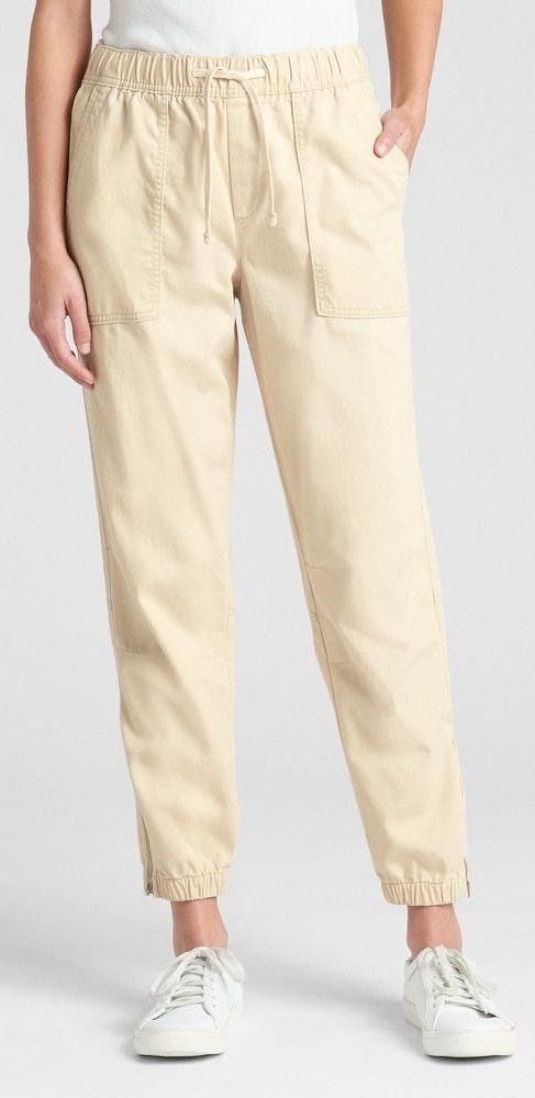 khaki joggers gap